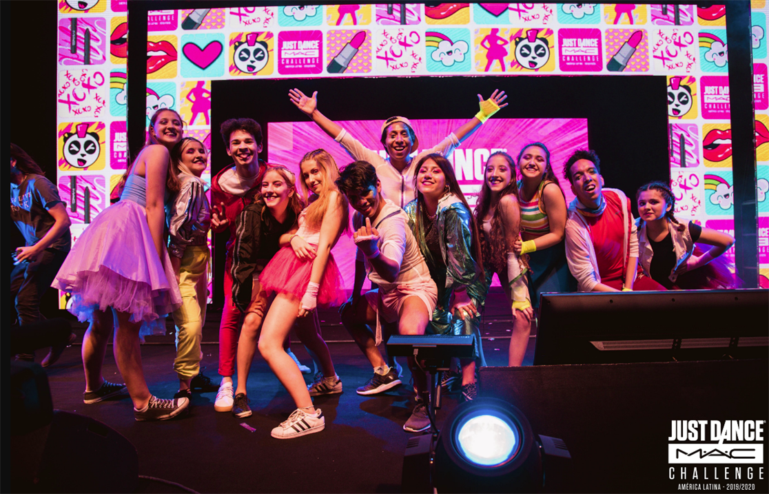 Ubisoft participa da Comic Con Experience com final brasileira do Just Dance M.A.C Challenge