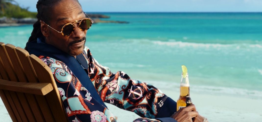 Snoop Dogg estrela primeiro comercial de Corona