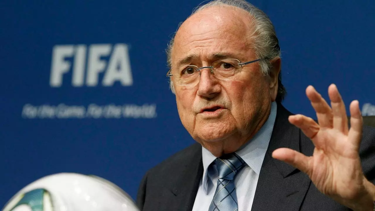 Fifa suspende Joseph Blatter e Jérôme Valcke por mais seis anos