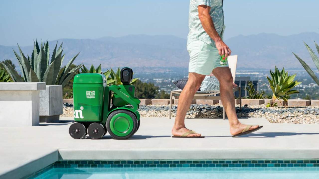 Heineken cooler robô