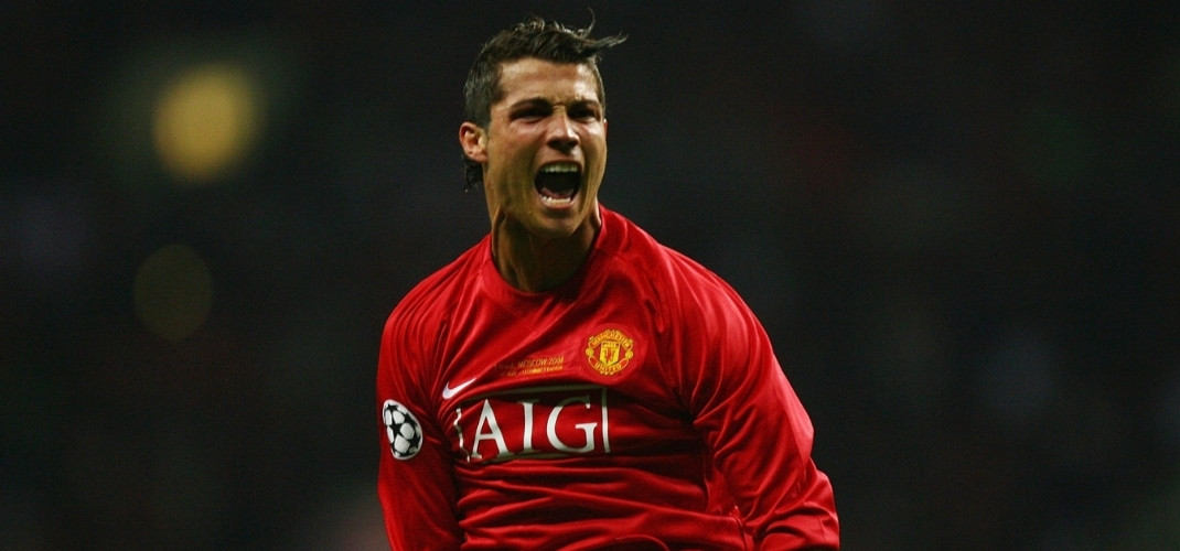 Cristiano Ronaldo retorna ao Manchester United após 12 anos
