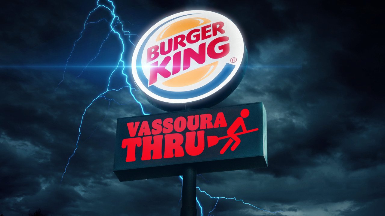 TBT Halloween Burger King: vassouras no Drive- Thru