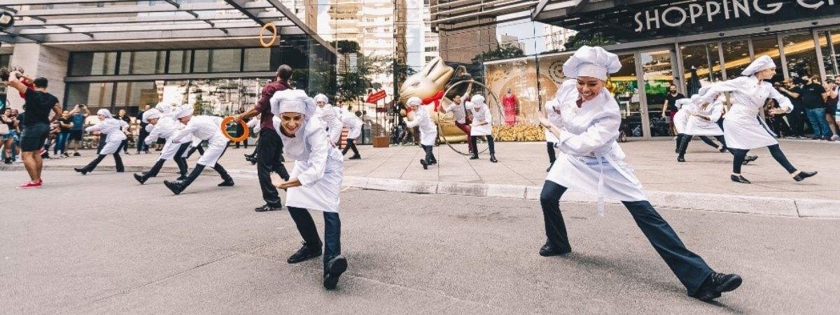 Lindt invadiu a Av. Paulista para celebrar a magia da Páscoa