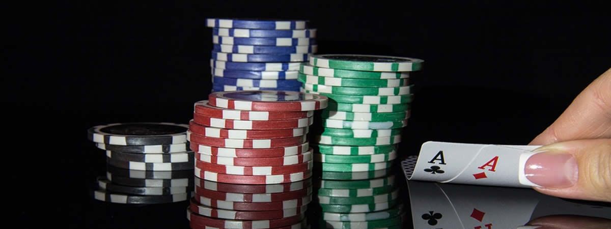 Como se tornar um jogador profissional de pôquer?
