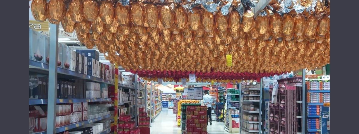 Nestlé leva colaboradores para promover Páscoa em lojas parceiras de todo o Brasil