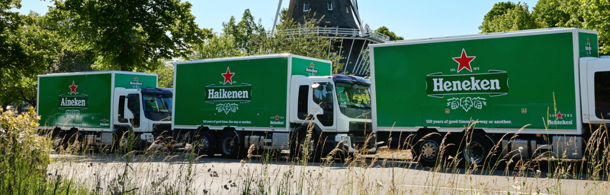 Haignen? Heineken celebra 150 anos 'errando' o próprio nome