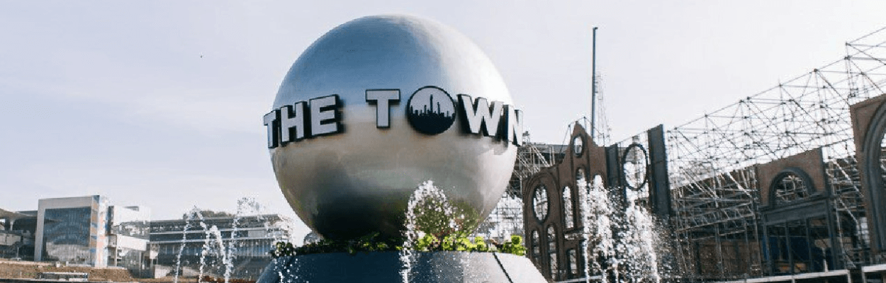 Após jornada por SP, esfera emblemática do The Town chega à Cidade da Música