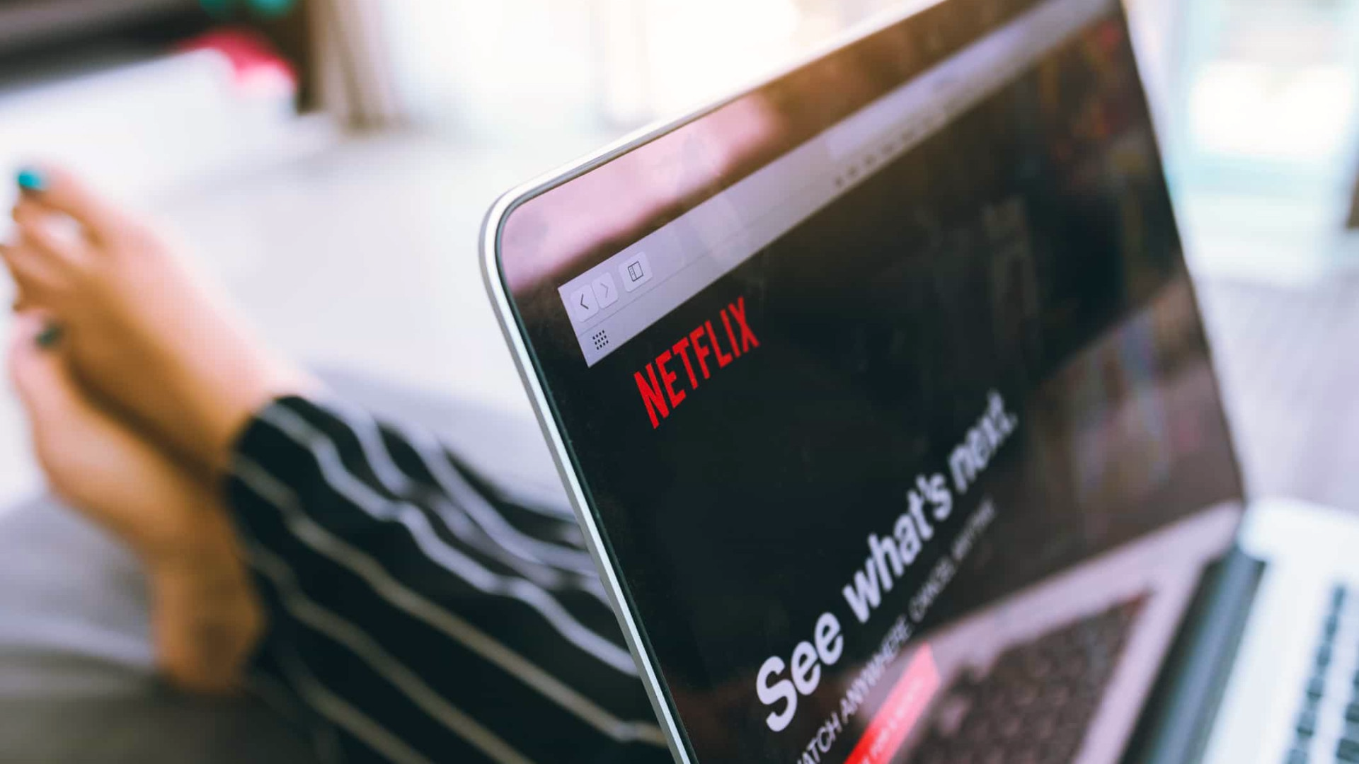 Acabou a farra! Netflix remove plano básico para novos assinantes brasileiros