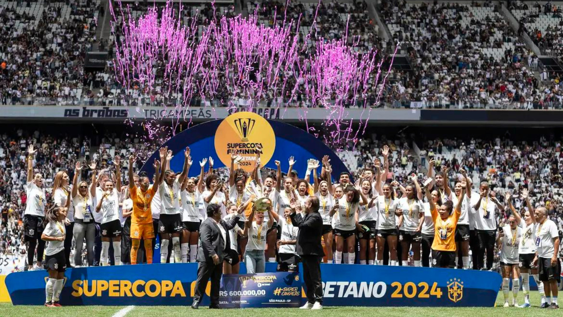 Corinthians vence Cruzeiro na Supercopa Feminina Betano 2024 e se torna tricampeão