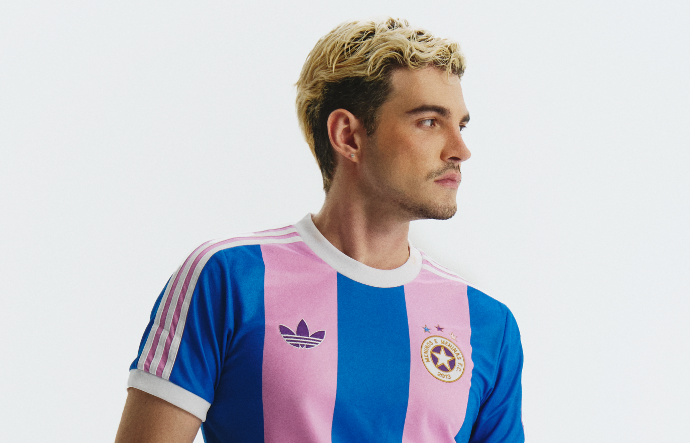 Adidas e Jão lançam camisa inspirada em música