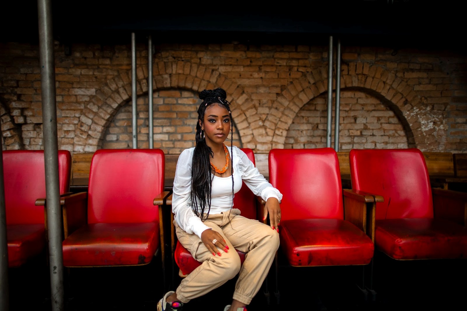 Nany Oliveira assume direção de cena na Untitled